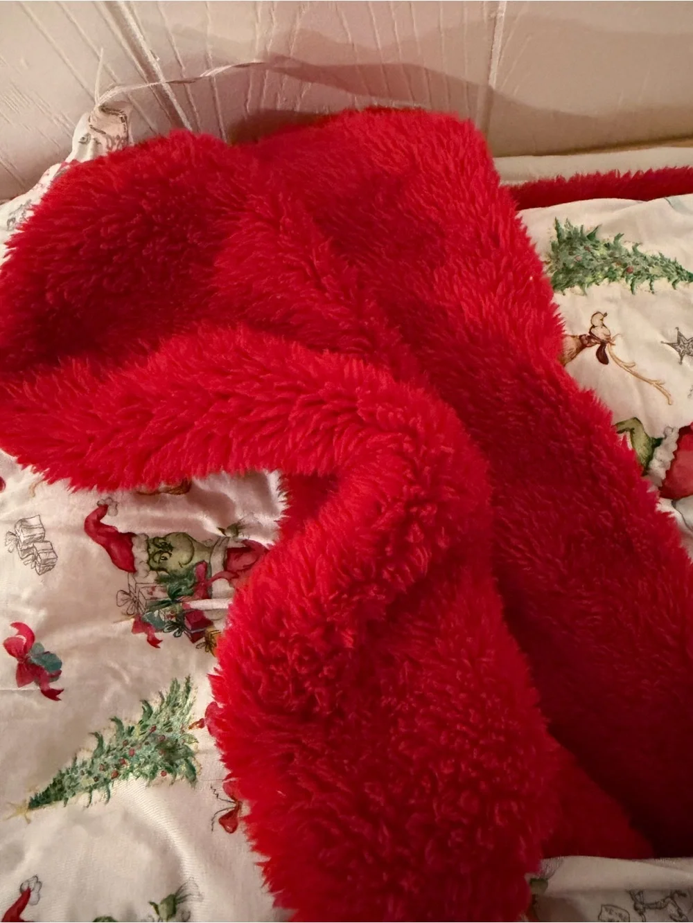 Kids Holiday Print blanket - White with Green & Red
